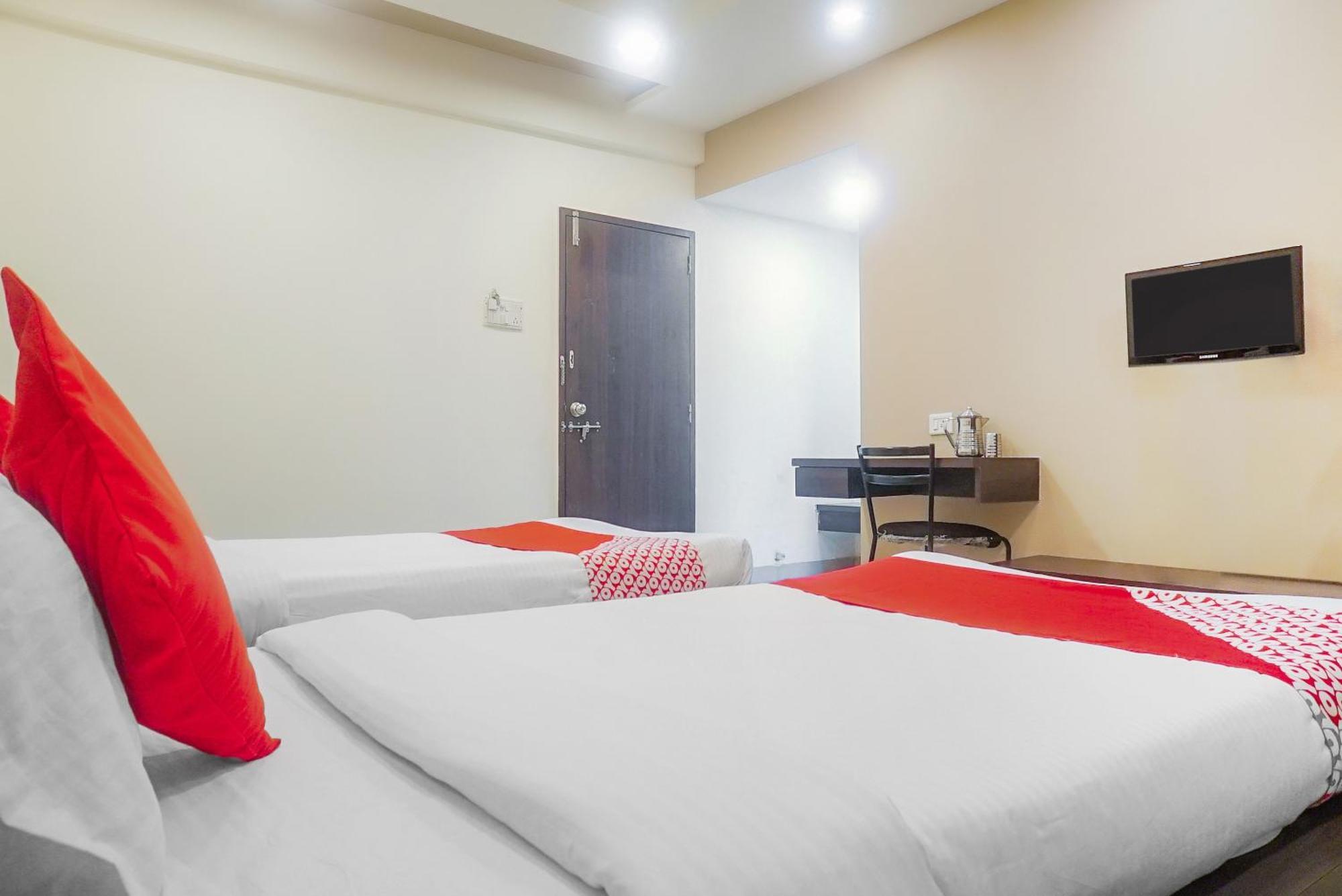 Hotel O Paradise Inn Talegaon Dabhade Dış mekan fotoğraf